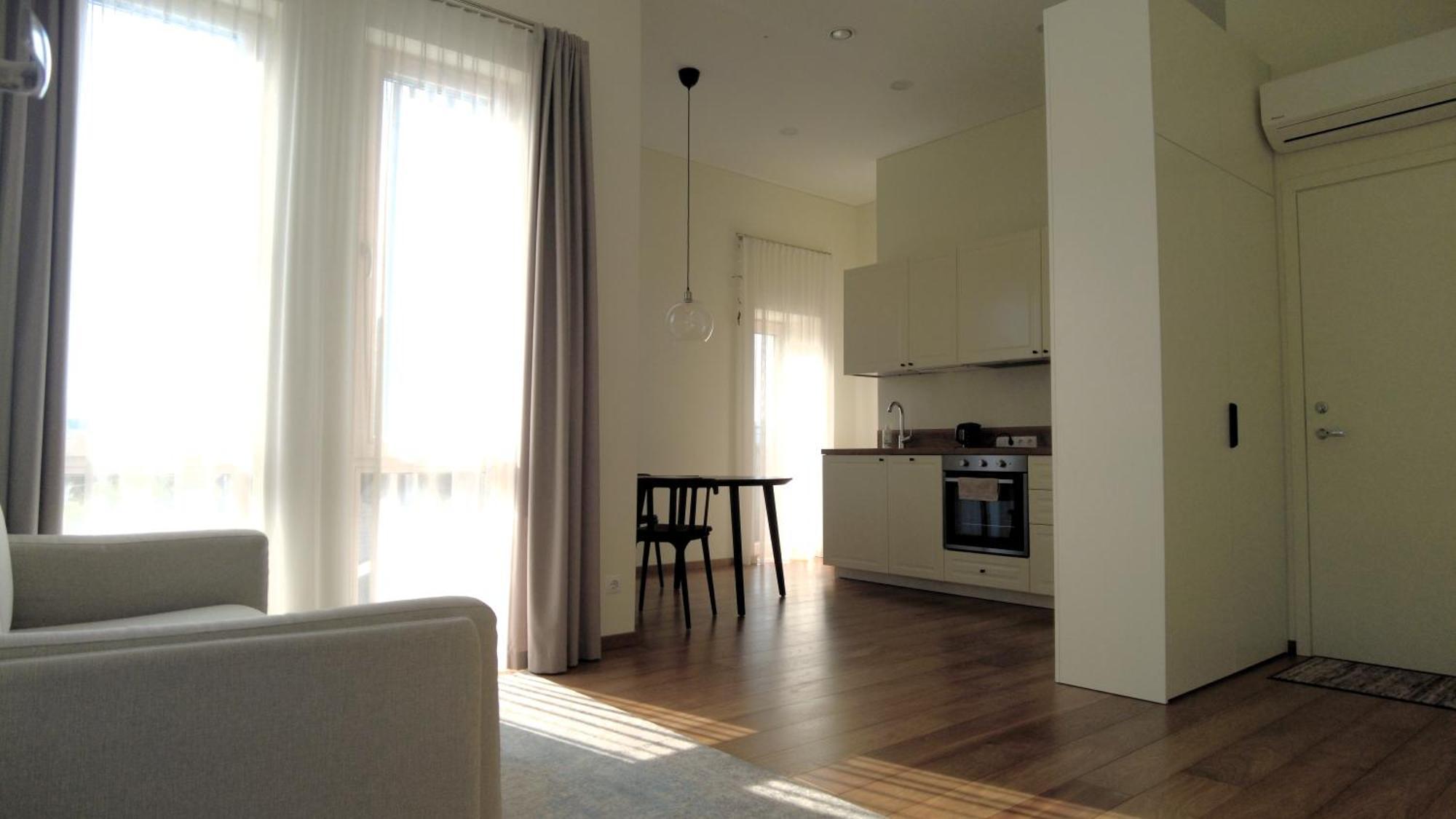 Zalio Kalno Apartamentai Kaunas Exteriör bild