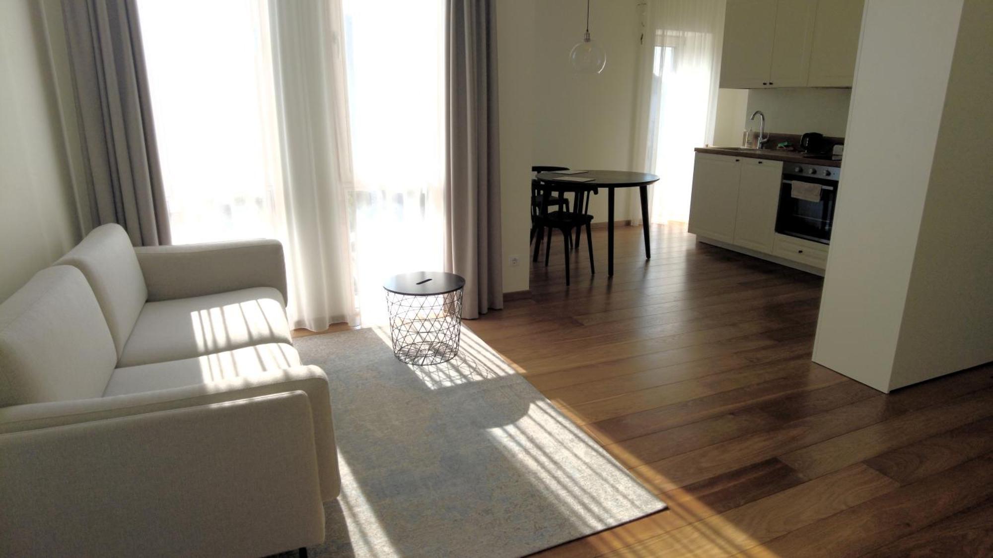 Zalio Kalno Apartamentai Kaunas Exteriör bild